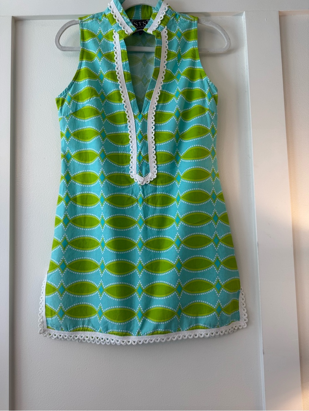 Unique Sail to Sable Turquoise & Lime V-Neck Tunic-White Lace Trim Sz Small EUC